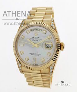 ROLEX 18K YELLOW GOLD OYSTER PERPETUAL DAY-DATE "K" SERIES "MOP DIAMOND DIAL" WITH ORIGINAL FACTORY SETTING DIAMOND ON LUGS WITH BOX & CERT 118338 (LOCAL AD)