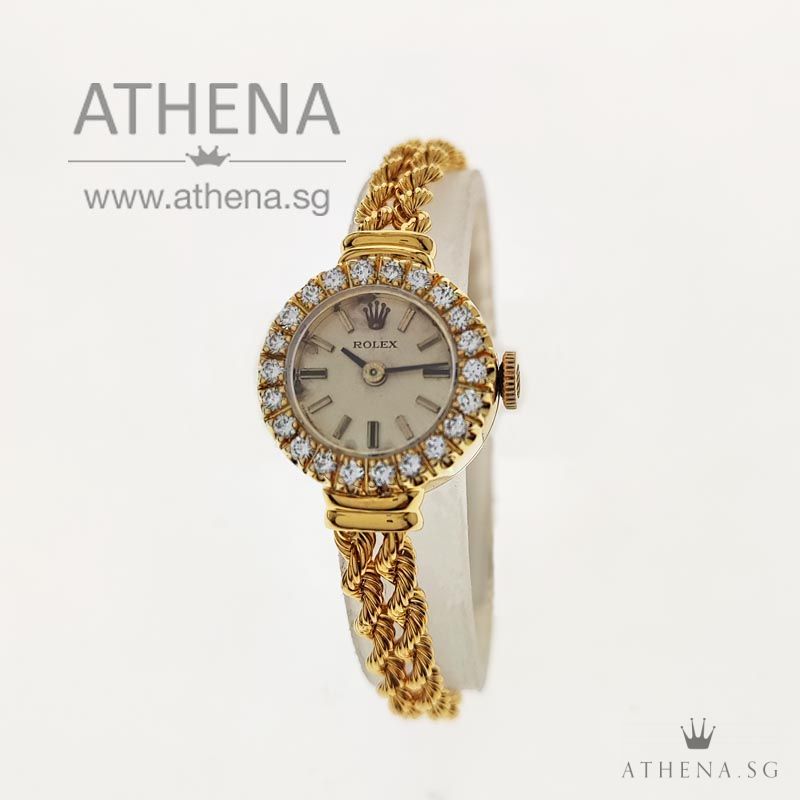 RARE !!! VINTAGE ROLEX 14K YELLOW GOLD LADIES MINI WRISTWATCH WITH FACTORY SETTING DIAMOND BEZEL 8418