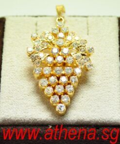 Alternative view of 20K Y/G GRAPE DESIGN DIAMOND PENDANT D47-2.20CTS 7.06G