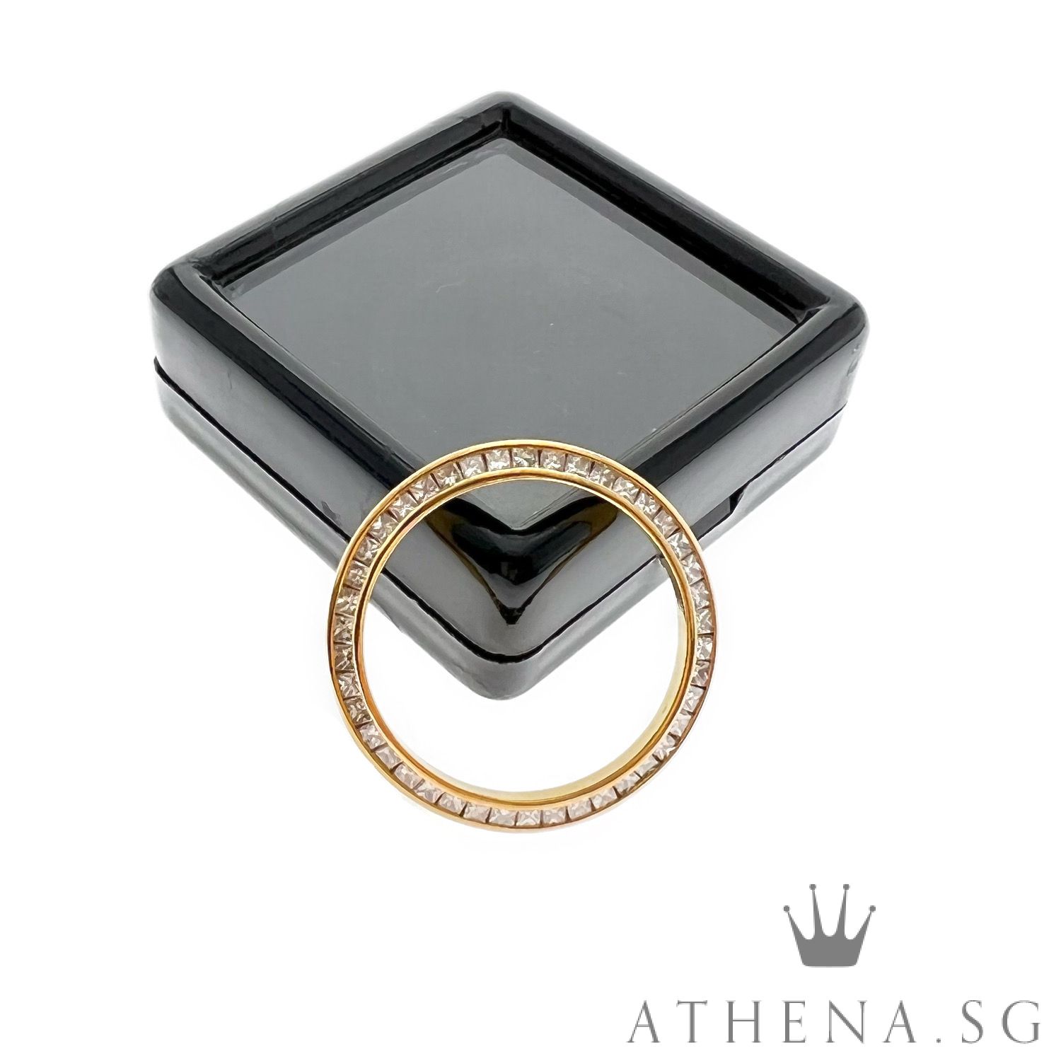 18K YG LADIES SIZE DIAMOND BEZEL 3.98G 26MM
