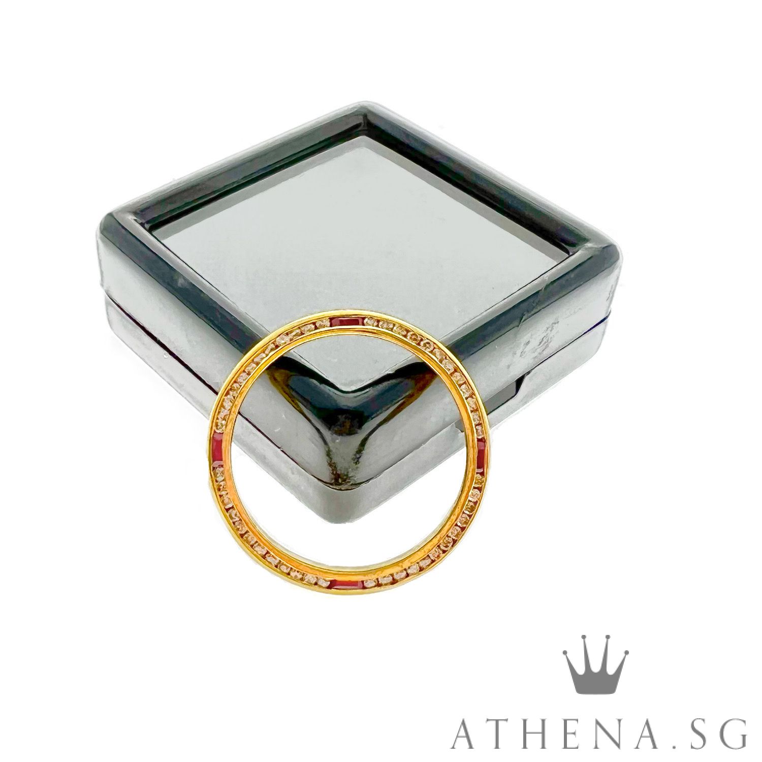 18K YG LADIES SIZE DIAMOND BEZEL WITH RUBY 2.91G 26MM