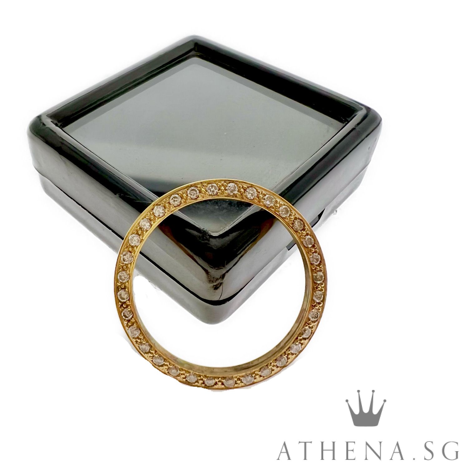 18K YG LADIES SIZE DIAMOND BEZEL 3.81G 26MM