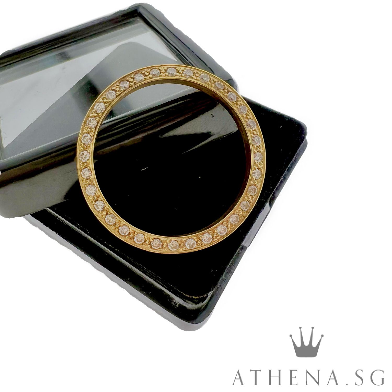 18K YG LADIES SIZE DIAMOND BEZEL 3.81G 26MM - Image 2