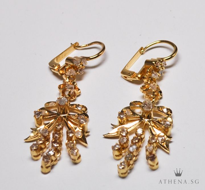 18K YG INTAN EARRING 7.96G - Image 2