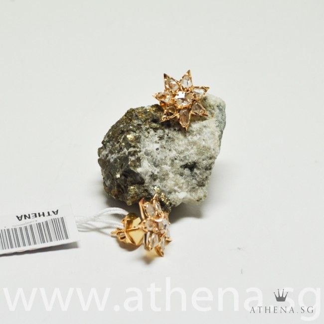 20K YG ANTIQUE DESIGN INTAN EARSTUD 4.40G - Image 2