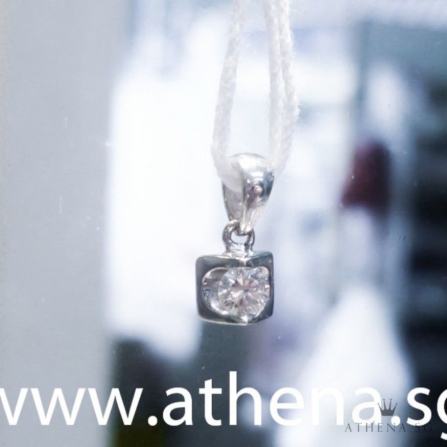 18K W/G DIAMOND PENDANT D1-0.14CT 0.80G