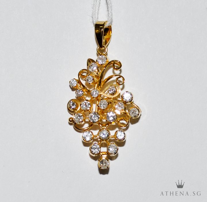 18K GRAPE DESIGN DIAMOND PENDANT D22-0.70CTS 3.78G