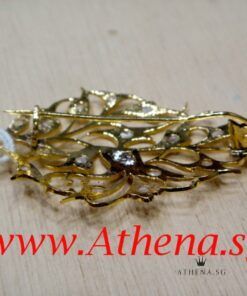 Alternative view of 18K YG ANTIQUE LEAF DESIGN INTAN BROOCH 3.60G