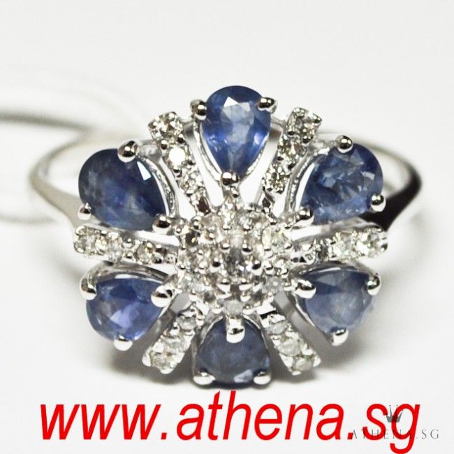 18K WG BLUE SAPPHIRE RING WITH DIAMOND D25-0.25CTS 2.15G (SIZE 9)