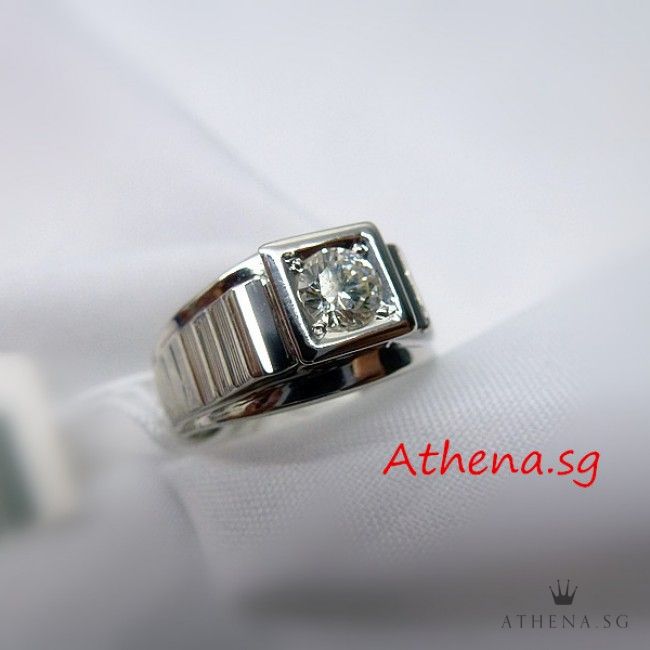 18K W/G MEN DIAMOND RING D1-0.41CTS 6.91G (SIZE 14)