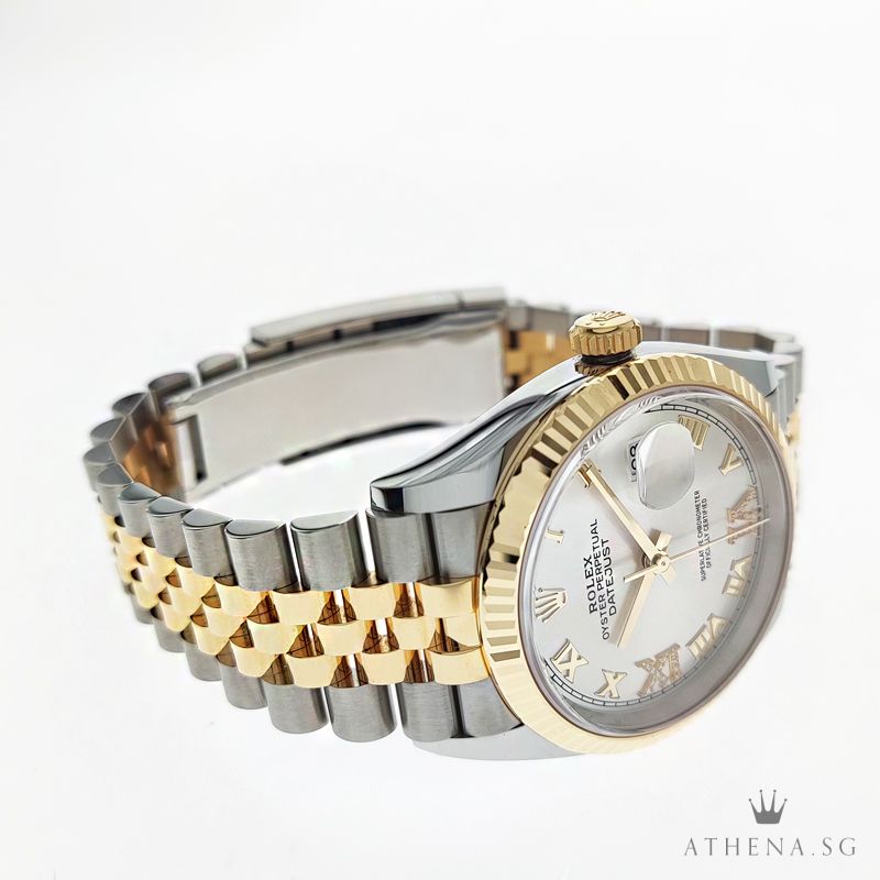 UNWORN !!! ROLEX YELLOW ROLESOR OYSTER PERPETUAL DATEJUST 36 "SILVER ROMAN DIAL WITH VI & IX DIAMOND" WITH BOX AND CERT 126233 - Image 2