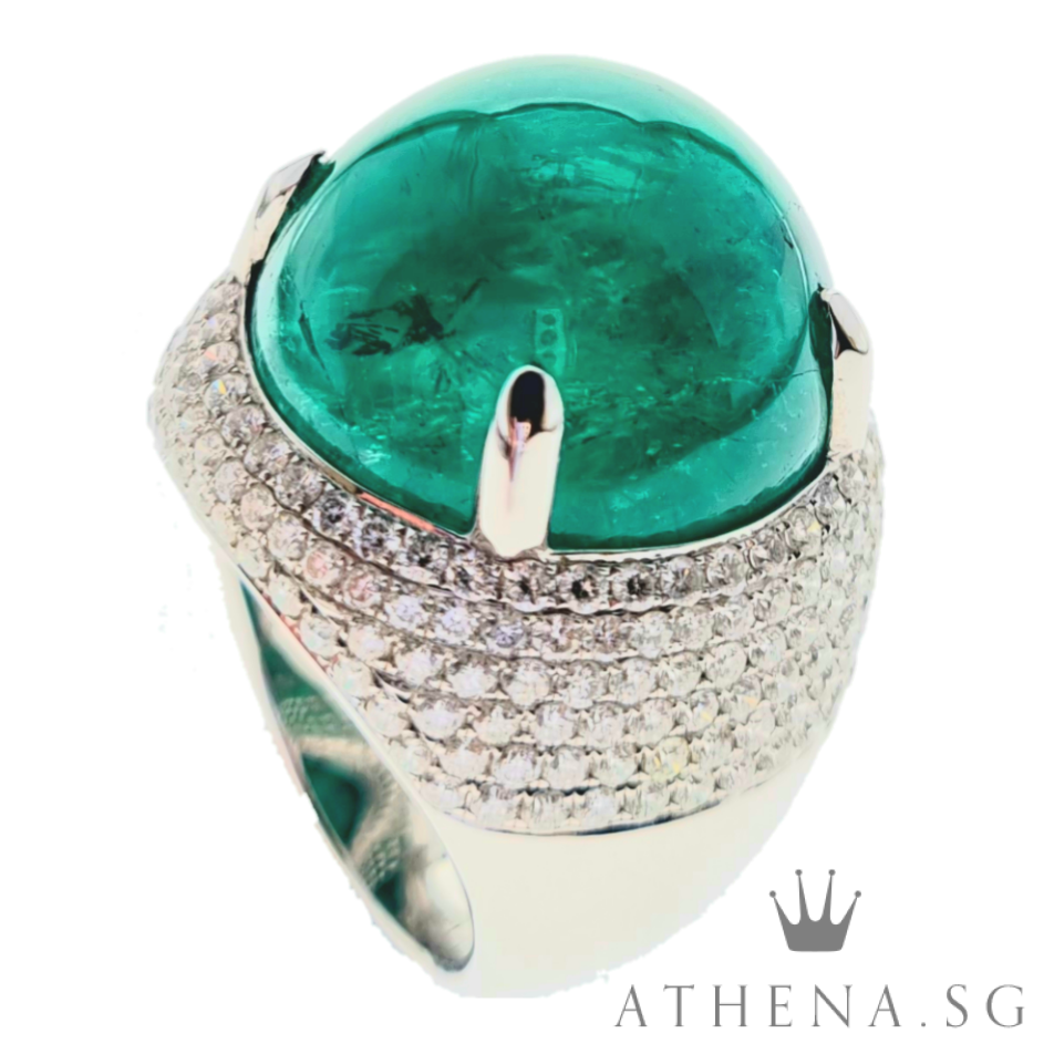 18K WG NATURAL EMERALD RING WITH DIAMOND 26.96G (WITH CERT) (EMERALD 37.06CTS DIAMOND APPROX. 3.93CTS) (SIZE 21)
