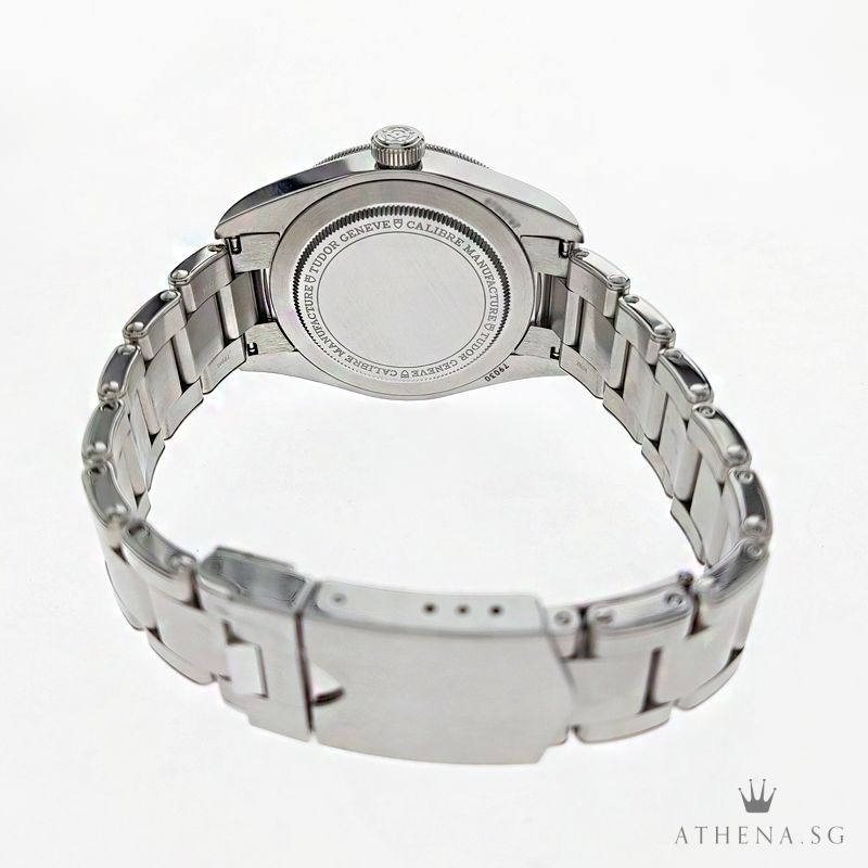 LIKE NEW !!! TUDOR HERITAGE BLACK BAY FIFTY-EIGHT "BLUE DIAL" WITH BOX & CERT M79030B (STILL UNDER AGENT WARRANTY) - Image 3