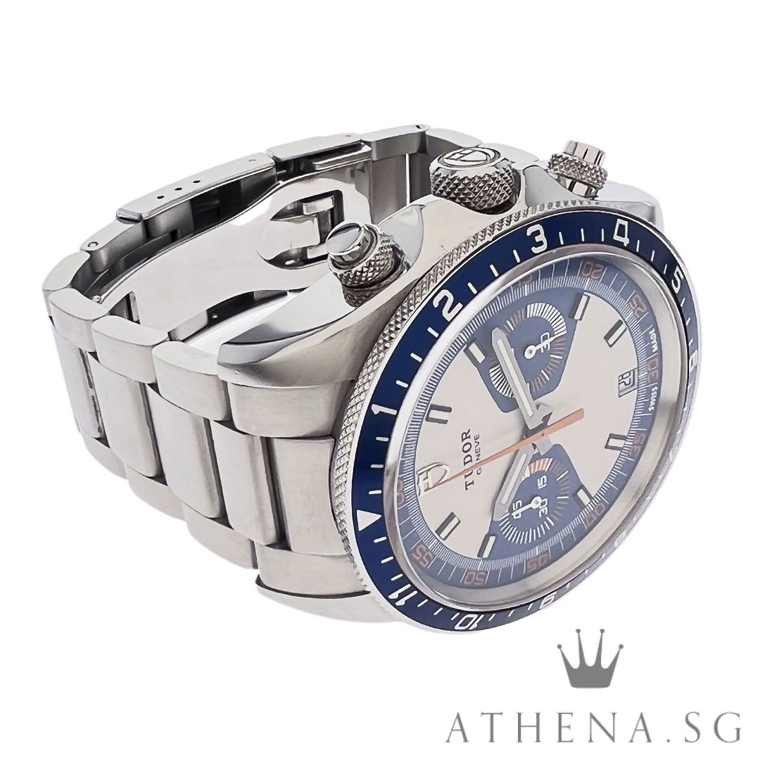 LIKE NEW!! TUDOR HERITAGE CHRONO BLUE "OPALINE DIAL" WITH BOX & CERT DATED 2018 M70330B - 0004 - Image 2