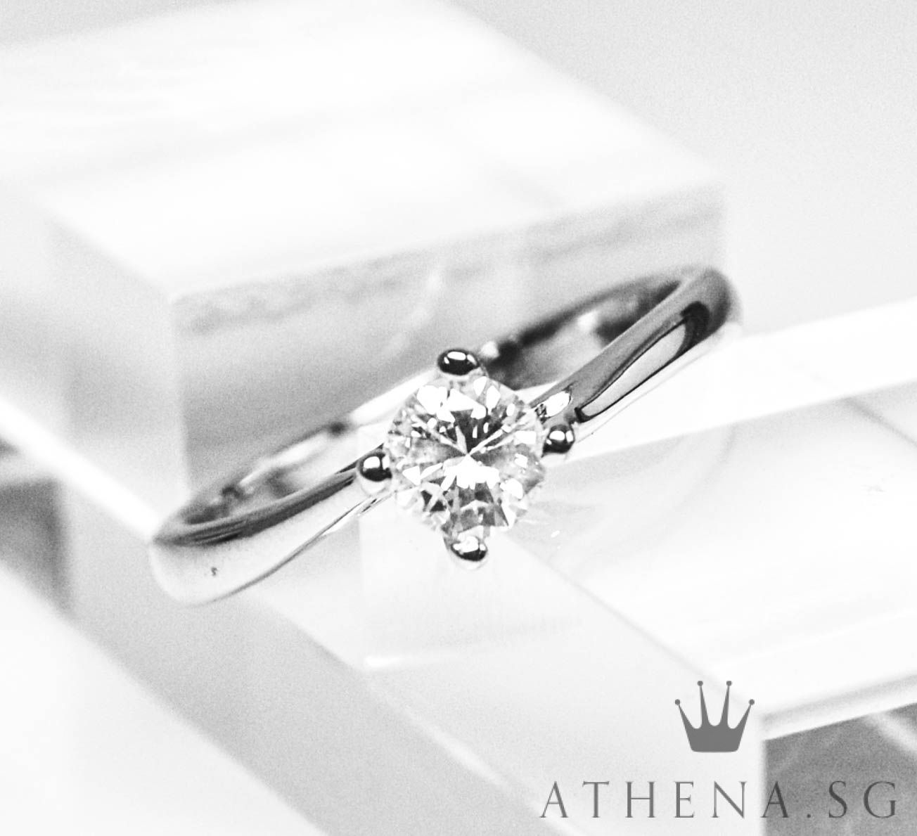 18K WG SOLITAIRE DIAMOND RING D1-0.34CTS 3.04G (SIZE 11) - Image 5