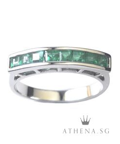 Alternative view of 14K W/G EMERALD RING 2.76G (SIZE 11) [NETT $438.00]