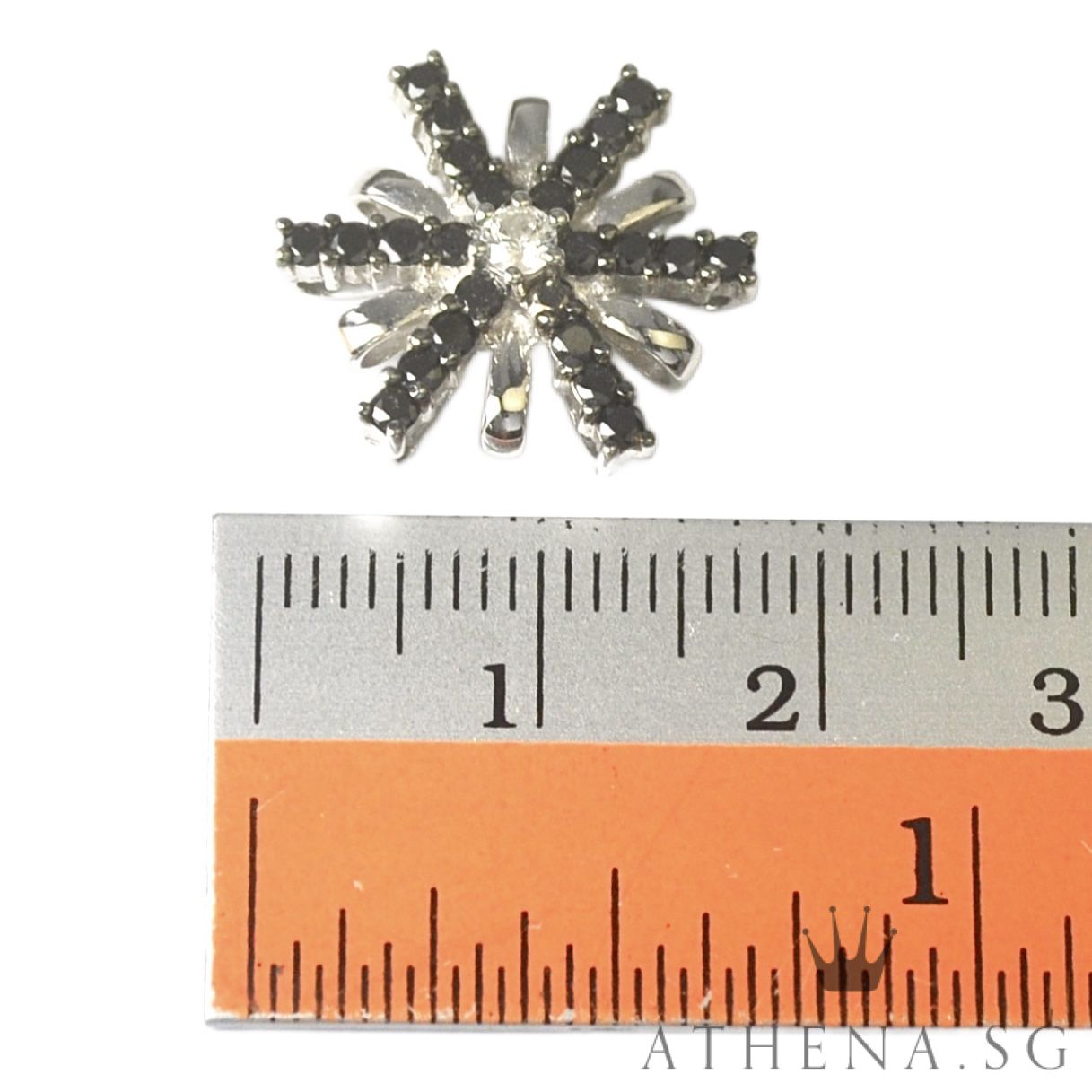 18K WG SNOWFLAKE DESIGN DIAMOND PENDANT D1-0.08CTS BD24-0.48CTS 2.62G - Image 4