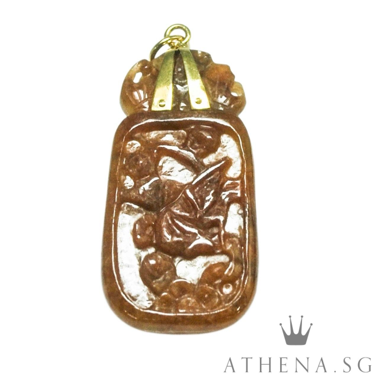 916 YG JADE PENDANT (CARVED WITH PLUM AND SHOU) 9.28G (CERT) - Image 6
