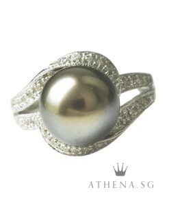 18K WG PEARL RING WITH DIAMOND D36-0.20CTS 6.03G (SIZE 13) [NETT $1,088.00]
