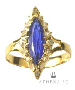 Alternative view of 18K YG ANTIQUE DESIGN INTAN WITH BLUE STONE RING 2.30G (SIZE 12) [NETT $698.00]