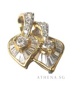 20K YG DOUBLE HEART SHAPE DESIGN DIAMOND PENDANT D12-0.40CTS TD27-0.54CTS 3.17G [NETT $1,288.00]