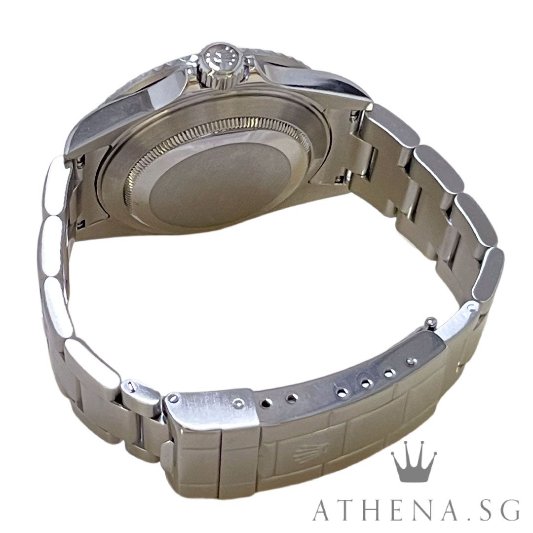 ROLEX OYSTER PERPETUAL SUBMARINER DATE "V" SERIES "BLACK SWISS MADE DIAL" (WATCH ONLY) 16610T - Image 3