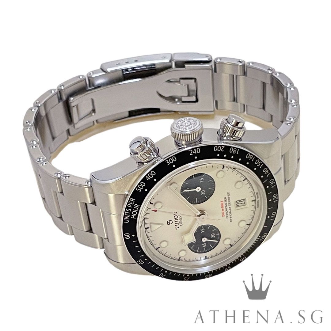 TUDOR BLACK BAY CHRONOMETER 41MM "WHITE DIAL" WITH BOX & CERT DATED (11/2021) REF 79360N - Image 2