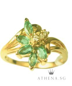 Alternative view of 18K YELLOW GOLD EMERALD DIAMOND RING D3-0.06CTS 3.18G (SIZE 14.5) [NETT $698.00]